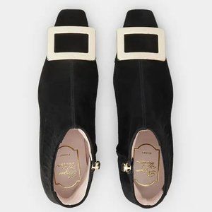 99% NEW ROGER VIVIER BOOTS, SIZE 38